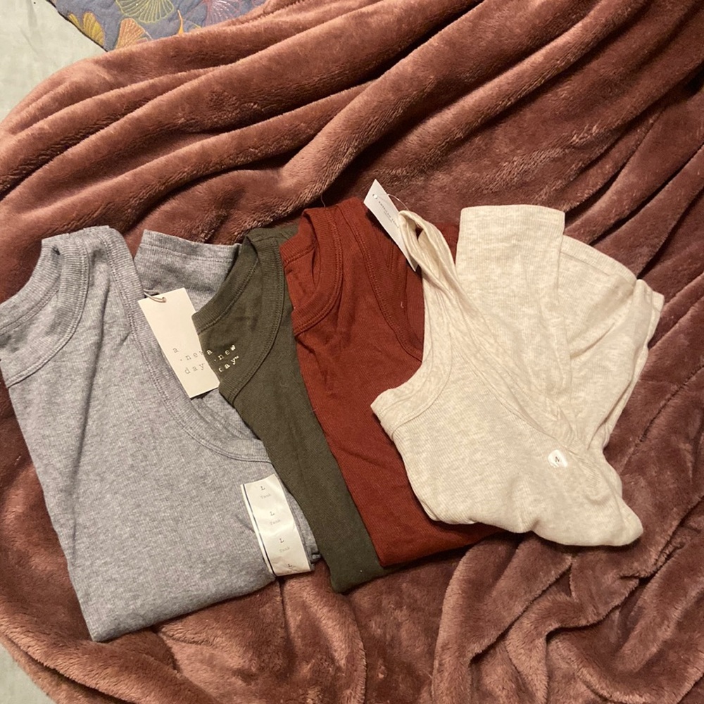 Tank top bundle